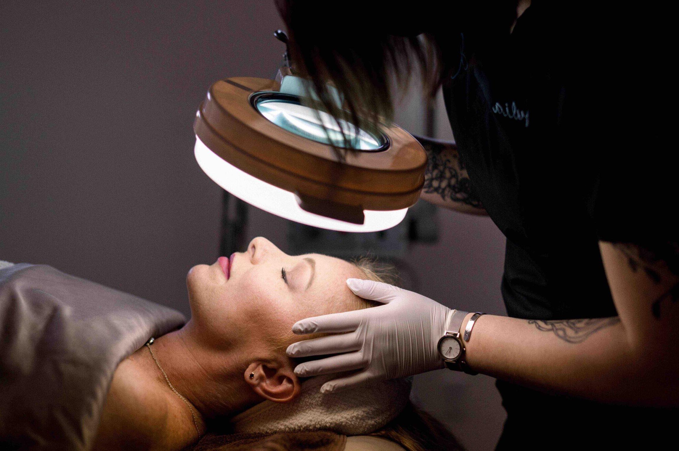 Tatjana performing a chemical peel in dublin ohio